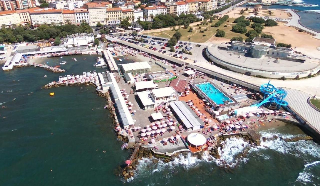 Ferienwohnung Casamieli, Nuovo, Vicino Al Porto Al Mare E Al Centro Livorno Exterior foto